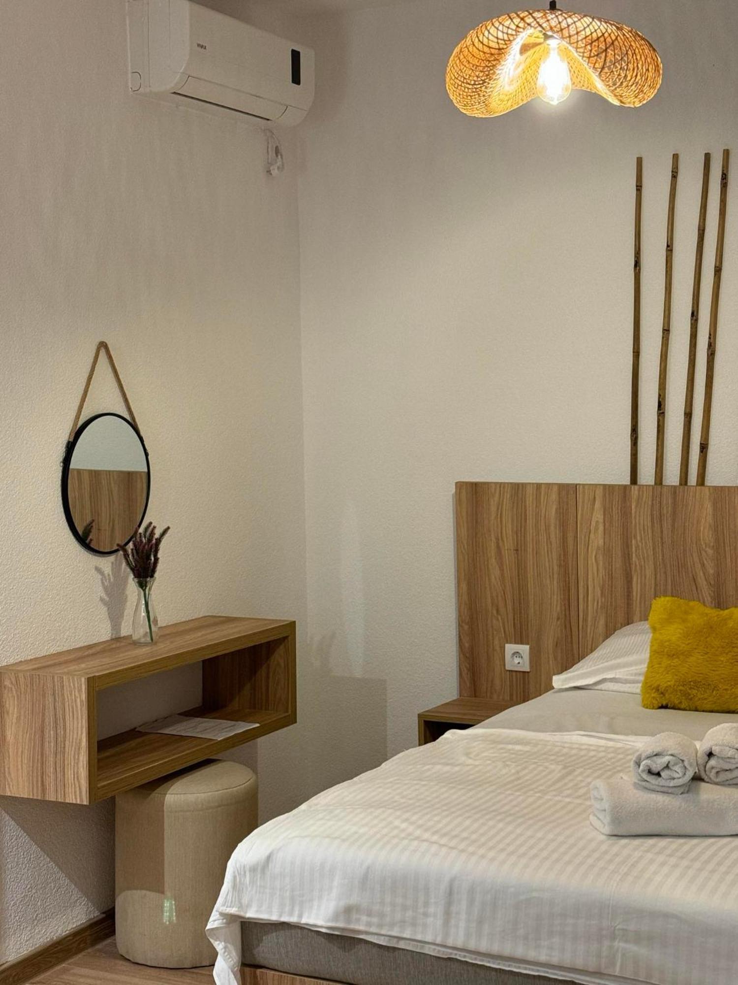 Apartments Casa Pineta Ulcinj Esterno foto