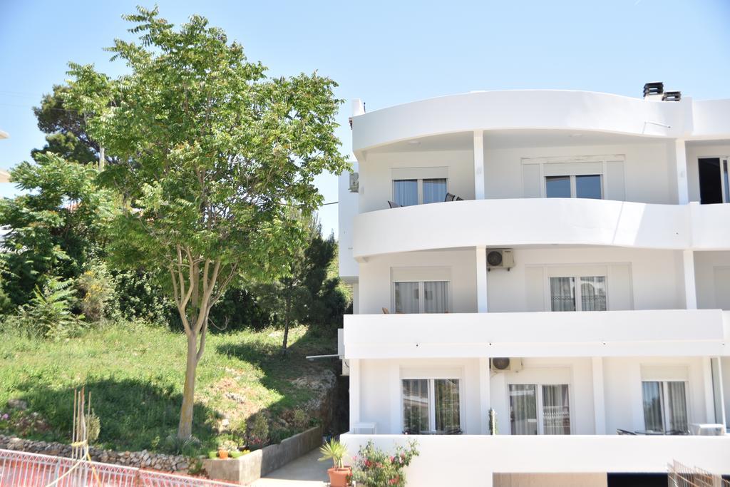 Apartments Casa Pineta Ulcinj Esterno foto