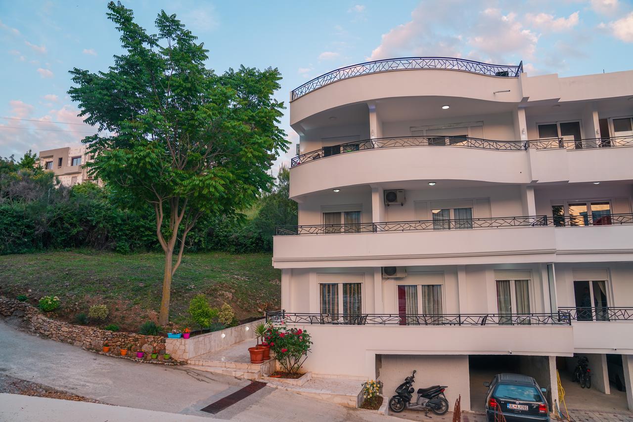 Apartments Casa Pineta Ulcinj Esterno foto